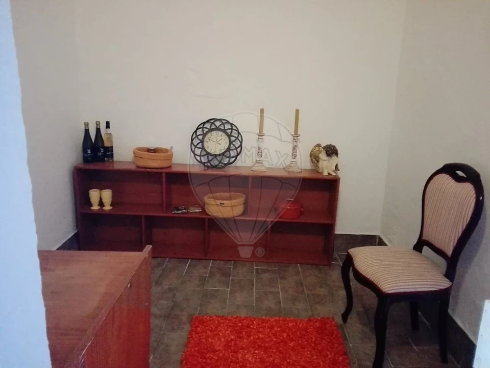 Moradia T1 para Venda em Silveira Foto 5