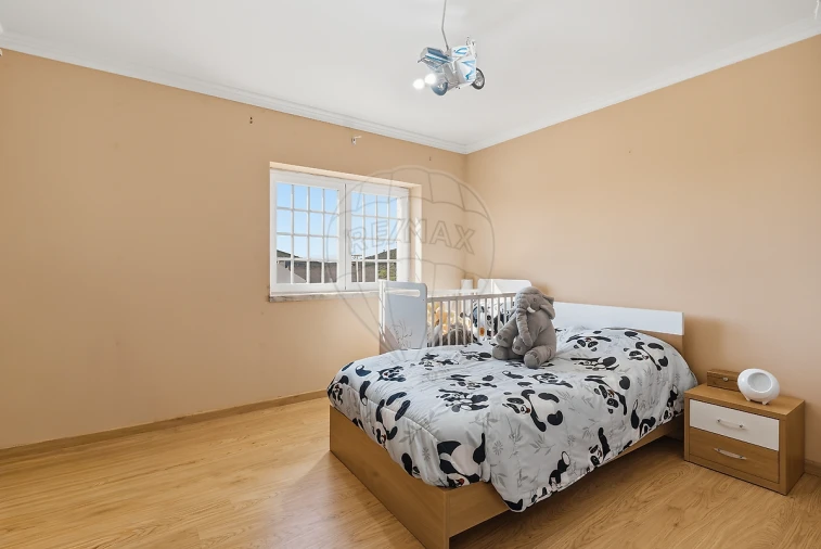 Moradia T5 para Venda em Sobral de Monte Agraço Foto 2