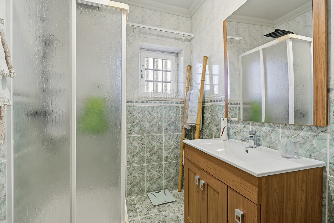 Moradia T5 para Venda em Sobral de Monte Agraço Foto 11