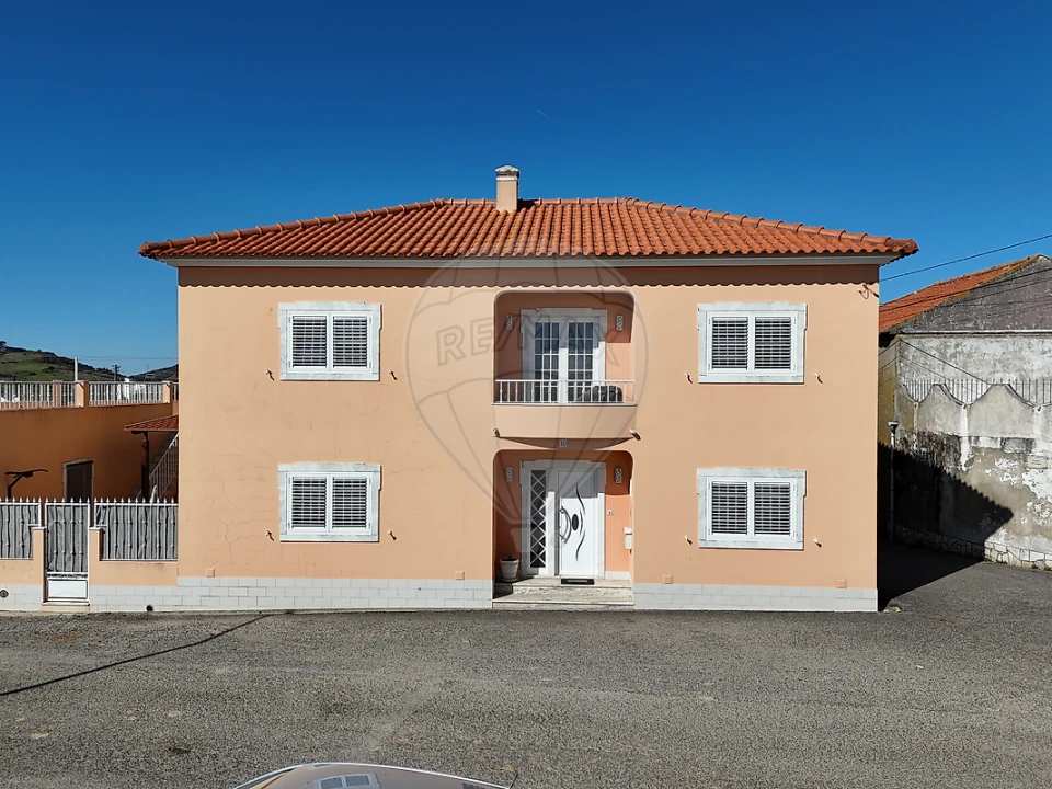 Moradia T5 para Venda em Sobral de Monte Agraço Foto 8