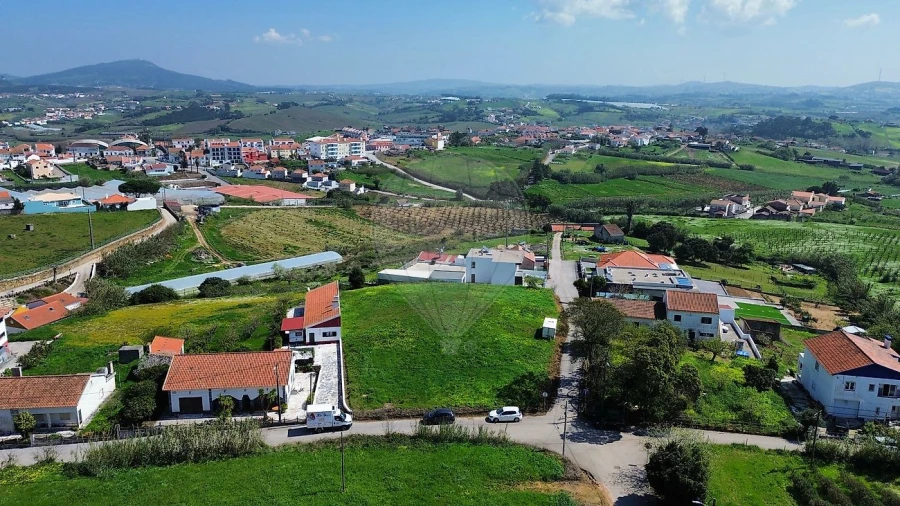 Terreno para Venda em Azueira e Sobral da Abelheira Foto 2