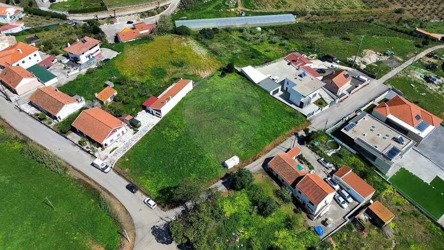 Terreno para Venda em Azueira e Sobral da Abelheira Foto 4