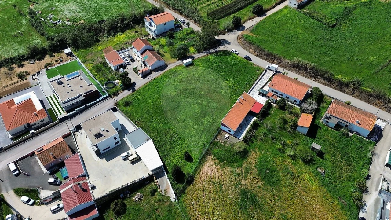Terreno para Venda em Azueira e Sobral da Abelheira Foto 5