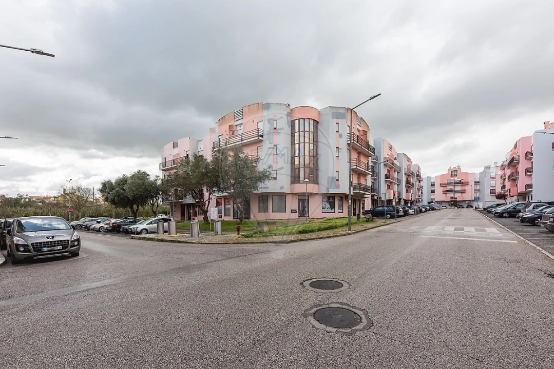 Apartamento T2 para Venda em Vialonga Foto 26