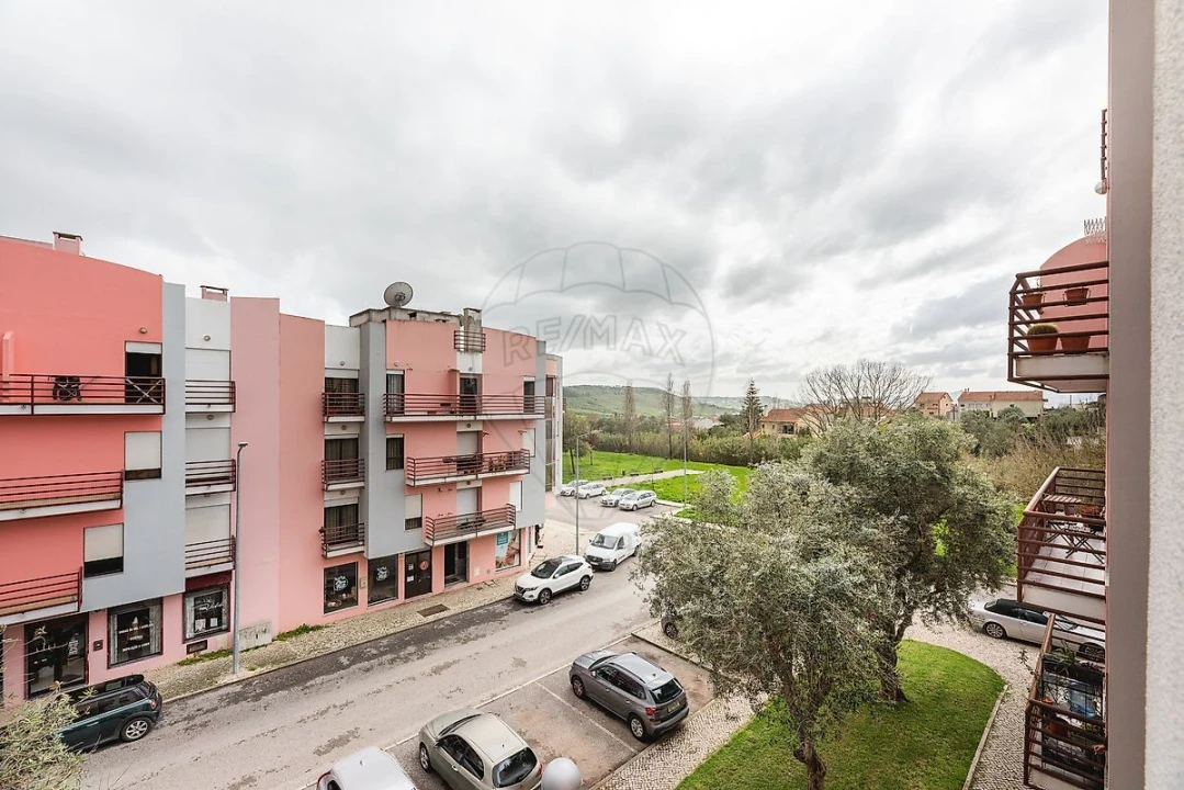 Apartamento T2 para Venda em Vialonga Foto 19