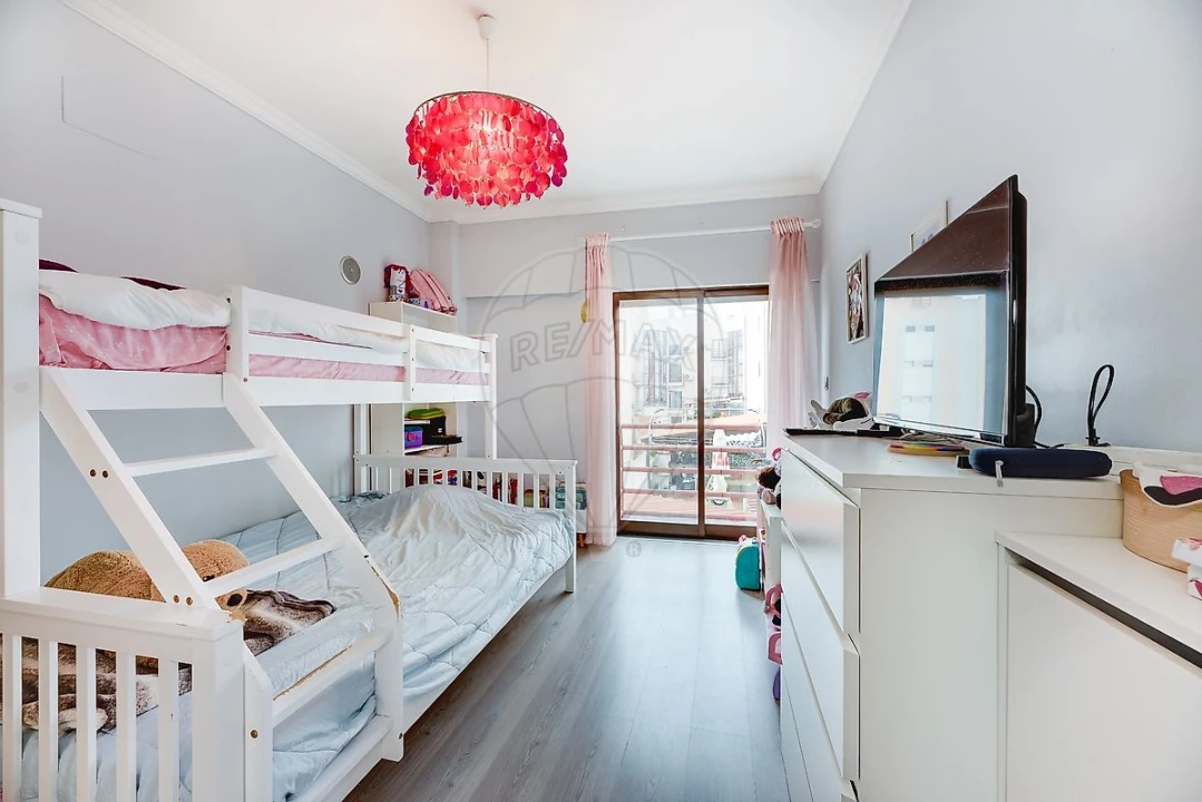 Apartamento T2 para Venda em Vialonga Foto 11