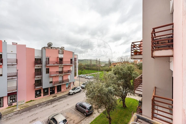 Apartamento T2 para Venda em Vialonga Foto 17