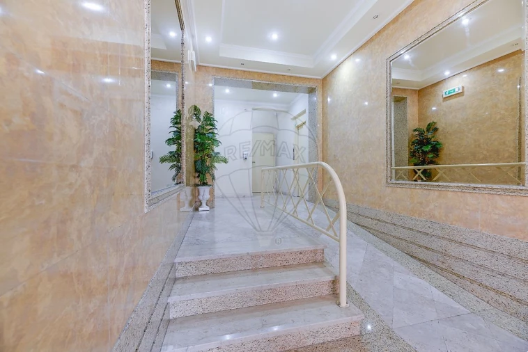 Apartamento T2 para Venda em Vialonga Foto 24