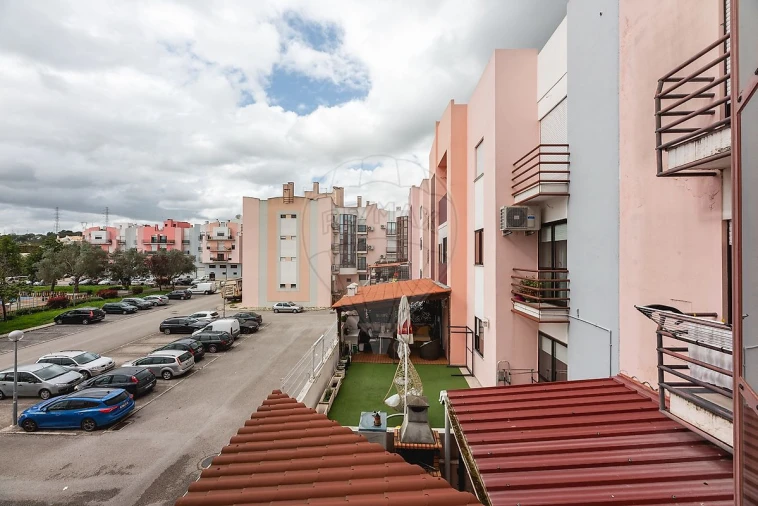 Apartamento T2 para Venda em Vialonga Foto 22