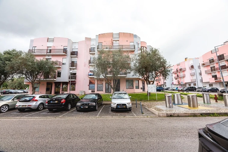 Apartamento T2 para Venda em Vialonga Foto 25