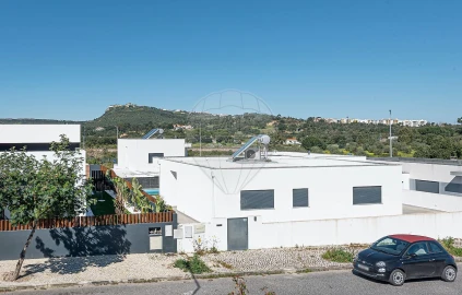 Moradia T3 para Venda em Setubal (São Sebastião)