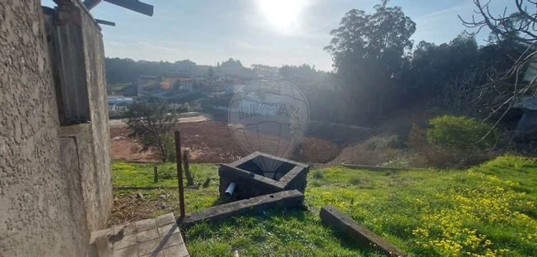 Terreno para Venda em Escapães Foto 5