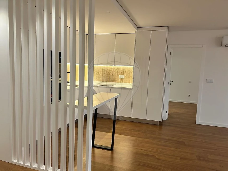Apartamento T2 para Arrendamento em Glória e Vera Cruz Foto 10
