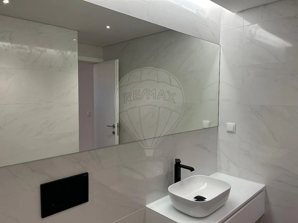 Apartamento T2 para Arrendamento em Glória e Vera Cruz Foto 3