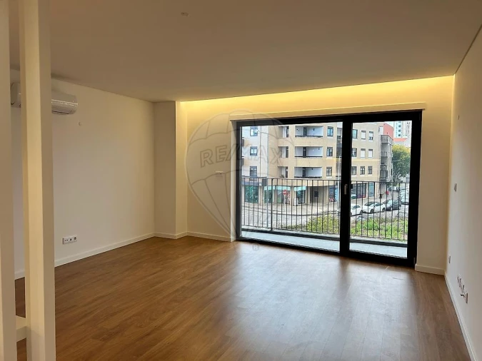 Apartamento T2 para Arrendamento em Glória e Vera Cruz Foto 7