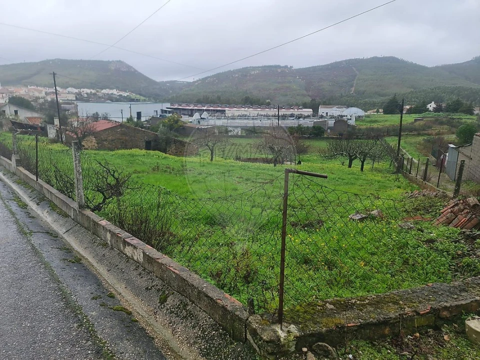 Moradia T6 para Venda em Envendos Foto 9