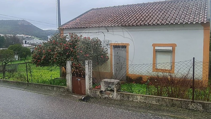 Moradia T6 para Venda em Envendos