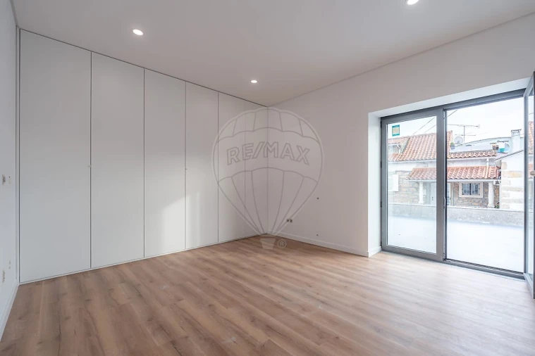 Moradia T4 para Venda em Cernache Foto 15