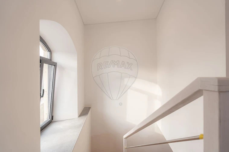 Moradia T4 para Venda em Cernache Foto 33