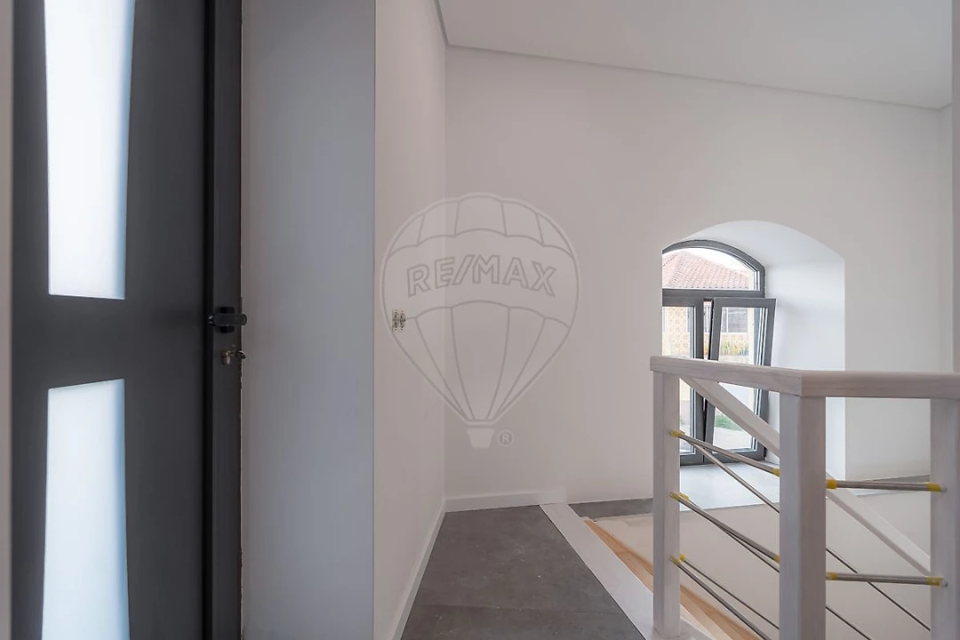 Moradia T4 para Venda em Cernache Foto 12