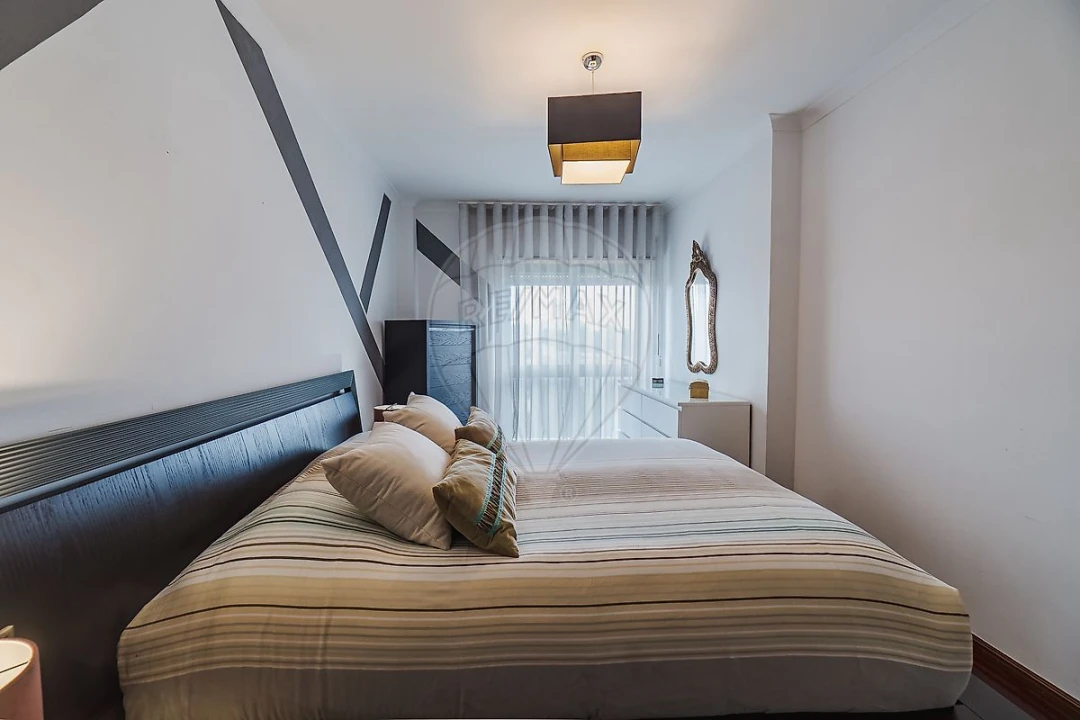 Apartamento T3 para Venda em Massamá e Monte Abraão Foto 24