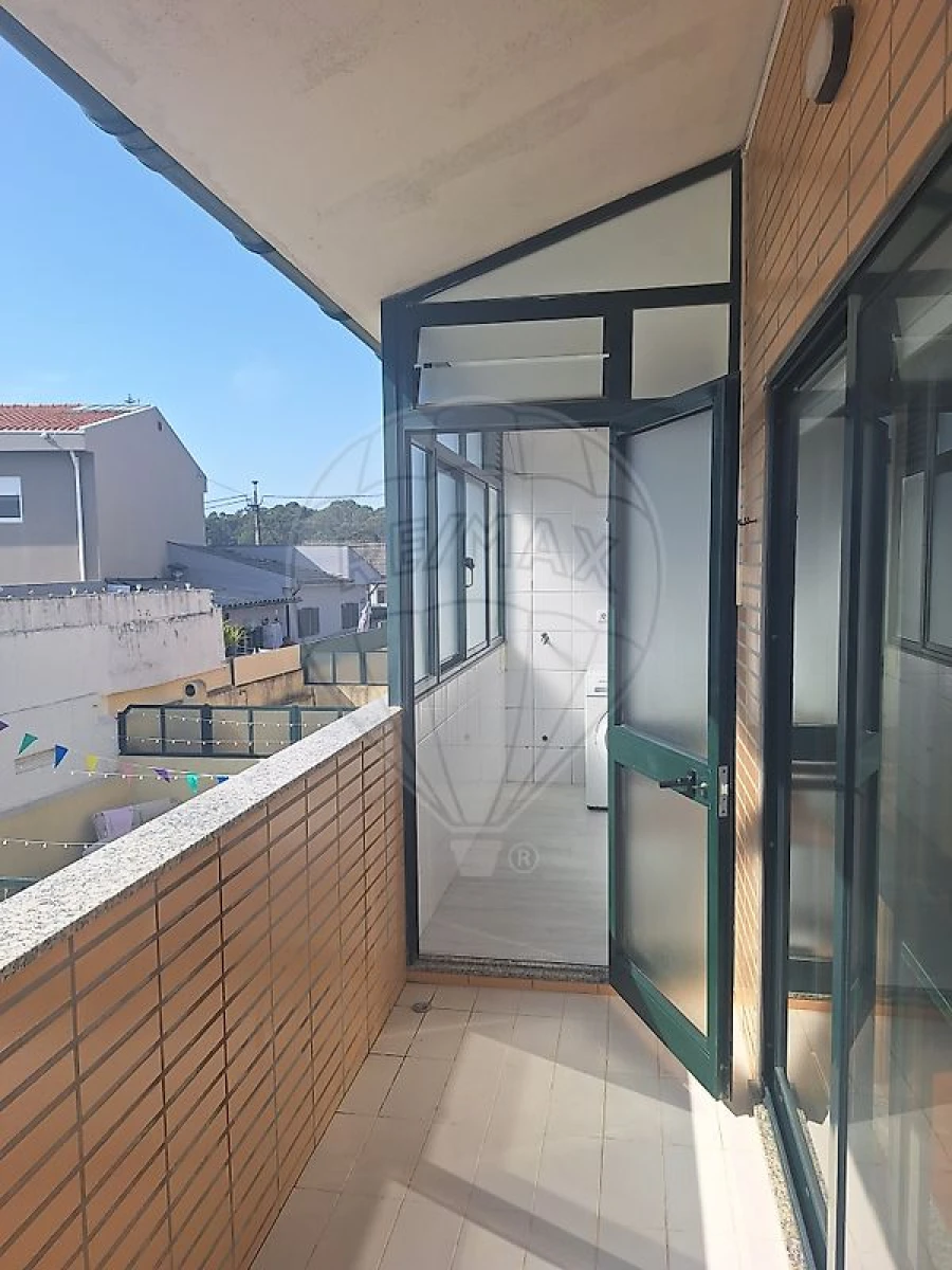 Apartamento T2 para Venda em Madalena Foto 8