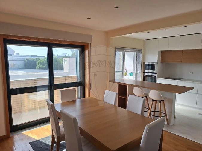 Apartamento T2 para Venda em Madalena Foto 14