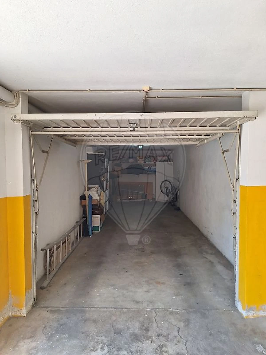 Apartamento T2 para Venda em Madalena Foto 3