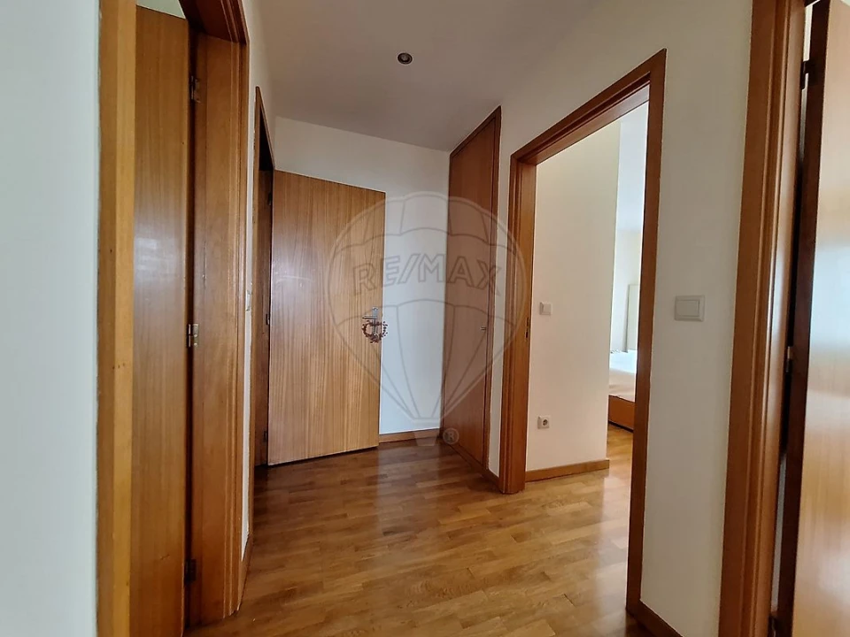 Apartamento T2 para Venda em Madalena Foto 28