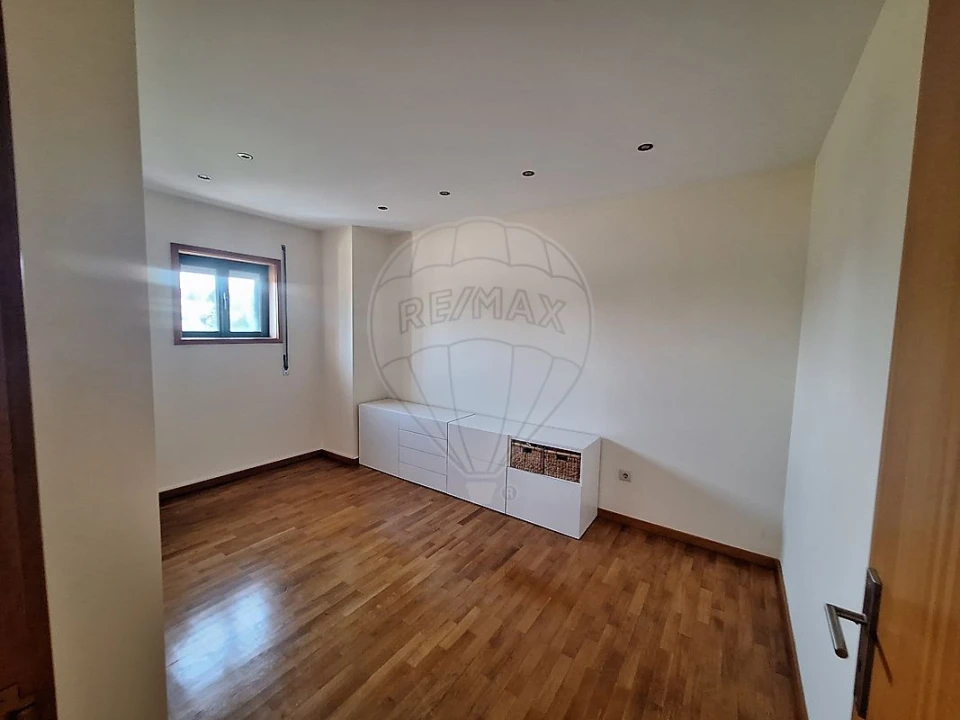 Apartamento T2 para Venda em Madalena Foto 34