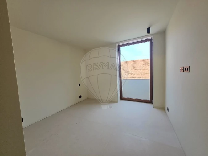 Apartamento T5 para Venda em Matosinhos e Leça da Palmeira Foto 15