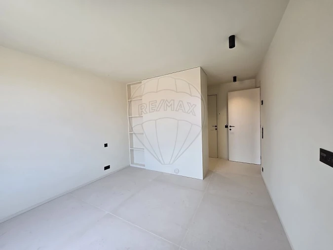 Apartamento T5 para Venda em Matosinhos e Leça da Palmeira Foto 21