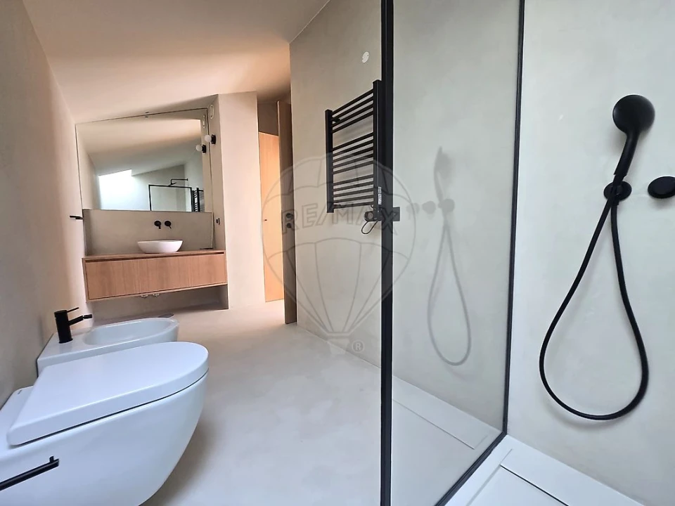 Apartamento T5 para Venda em Matosinhos e Leça da Palmeira Foto 30