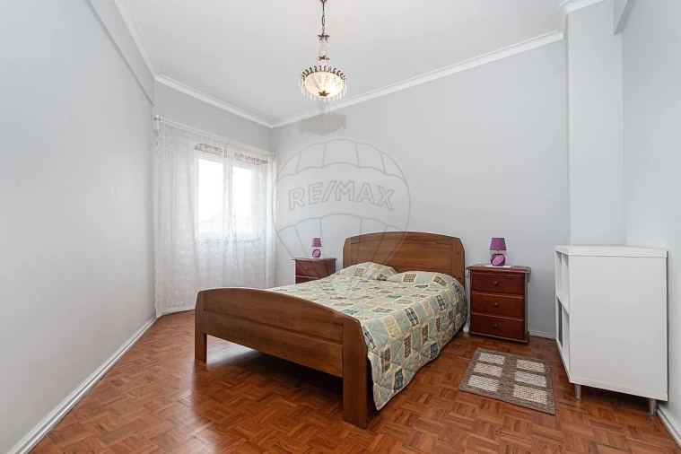 Apartamento T2 para Venda em Cacém e São Marcos Foto 1