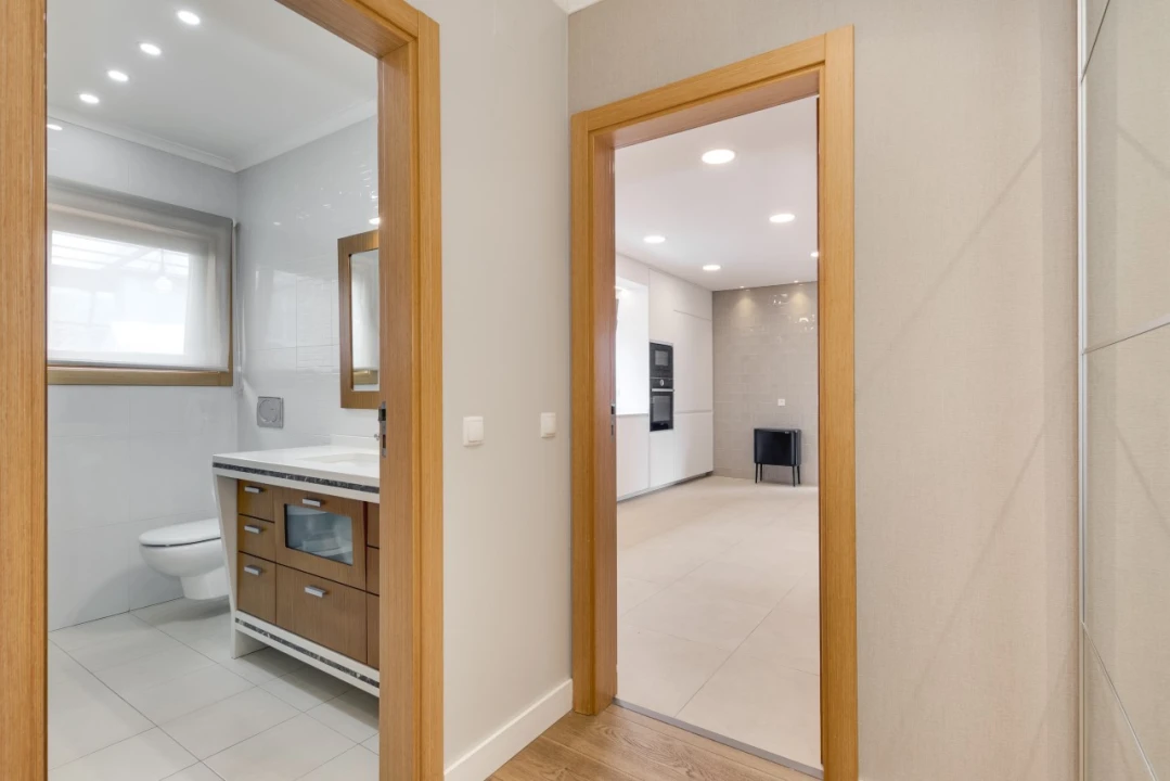 Moradia T4 para Venda em Alcabideche Foto 12