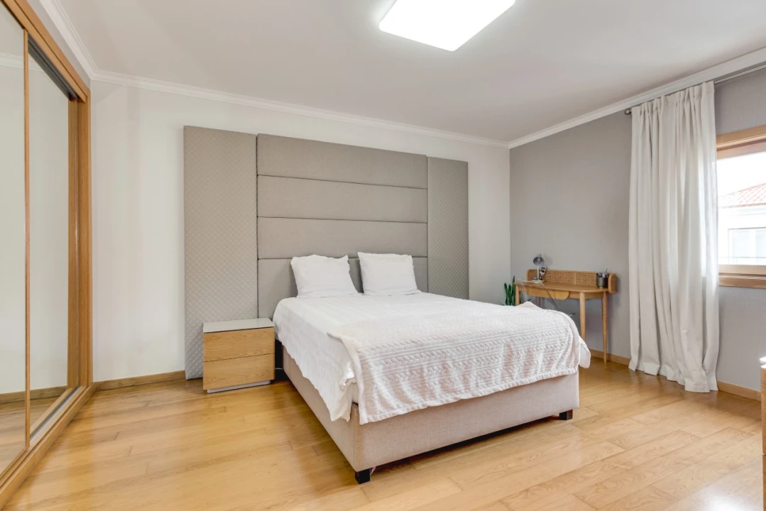 Moradia T4 para Venda em Alcabideche Foto 26