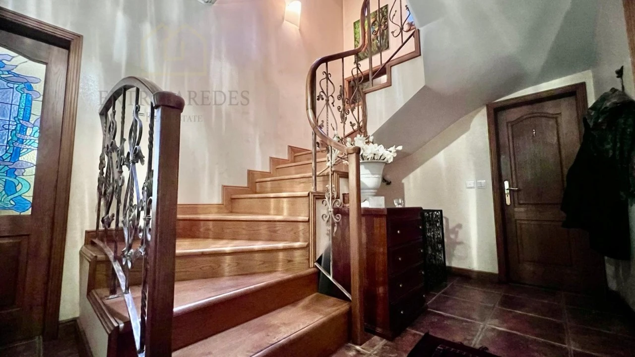 Quinta T6 para Venda em Santa Maria da Feira, Travanca, Sanfins e Espargo Foto 2