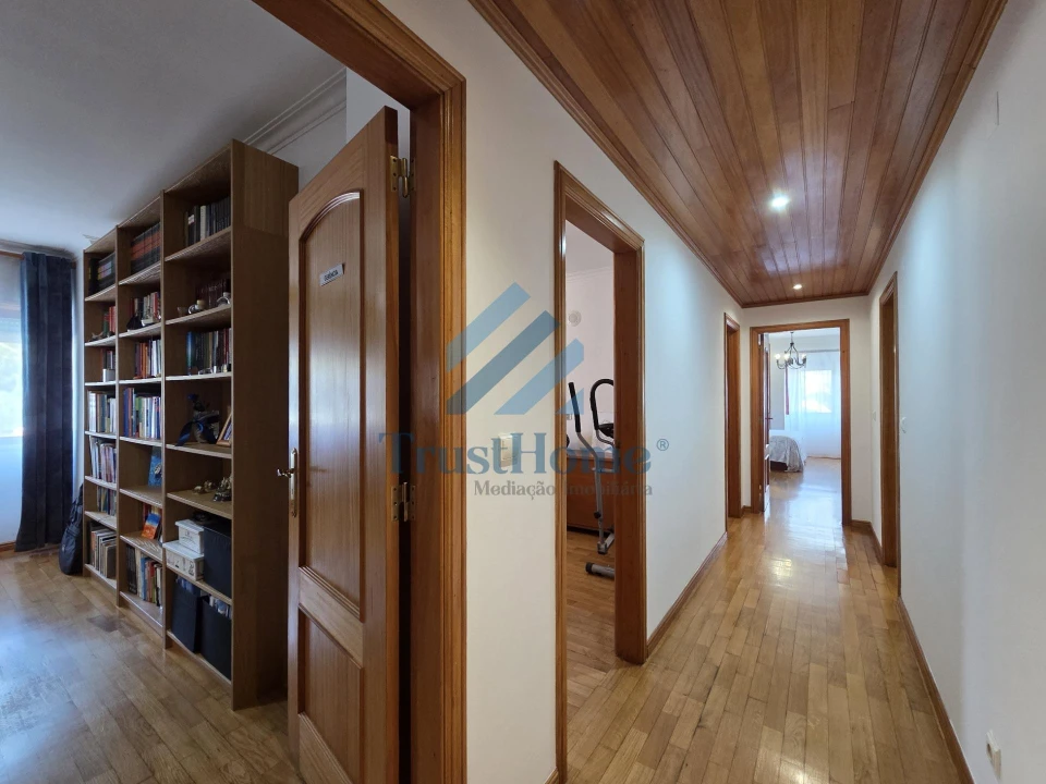 Apartamento T4 para Venda em Oeiras e São Julião da Barra, Paço de Arcos e Caxias Foto 13