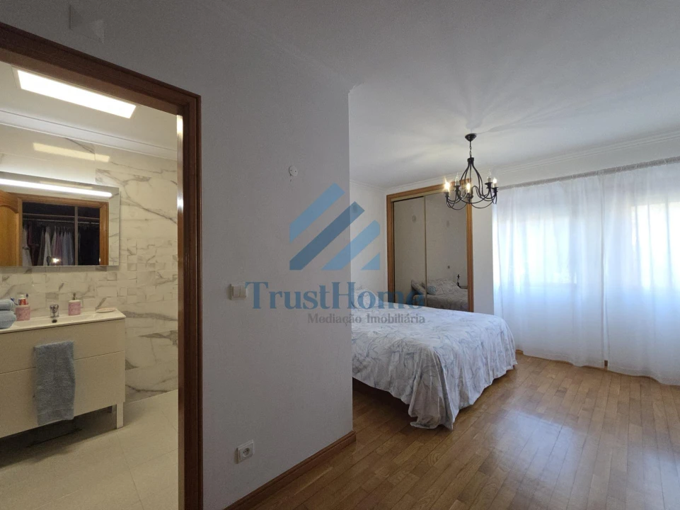 Apartamento T4 para Venda em Oeiras e São Julião da Barra, Paço de Arcos e Caxias Foto 28