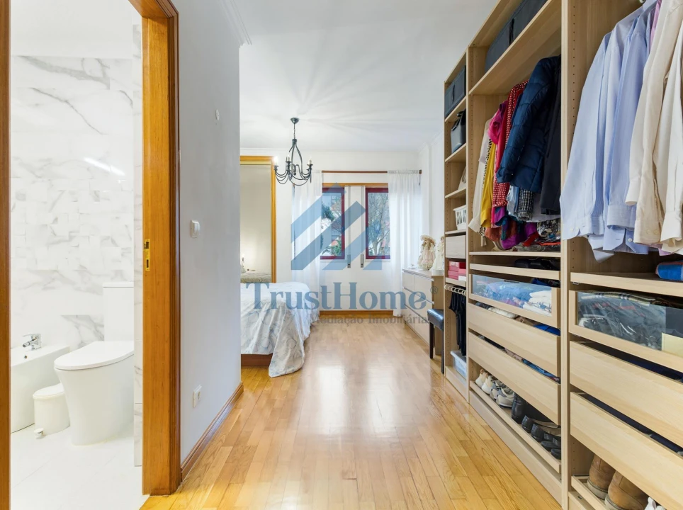 Apartamento T4 para Venda em Oeiras e São Julião da Barra, Paço de Arcos e Caxias Foto 28