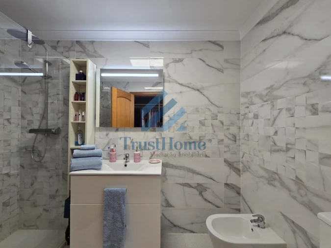 Apartamento T4 para Venda em Oeiras e São Julião da Barra, Paço de Arcos e Caxias Foto 30