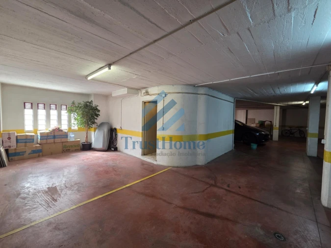 Apartamento T4 para Venda em Oeiras e São Julião da Barra, Paço de Arcos e Caxias Foto 35