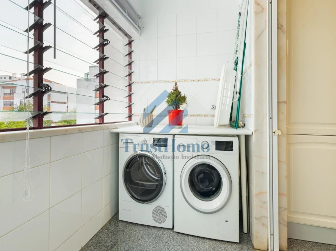 Apartamento T4 para Venda em Oeiras e São Julião da Barra, Paço de Arcos e Caxias Foto 11