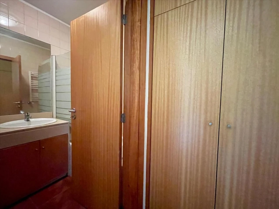 Apartamento T4 para Venda em Matosinhos e Leça da Palmeira Foto 18