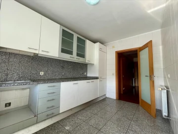Apartamento T4 para Venda em Matosinhos e Leça da Palmeira