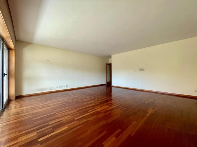 Apartamento T4 para Venda em Matosinhos e Leça da Palmeira Foto 3