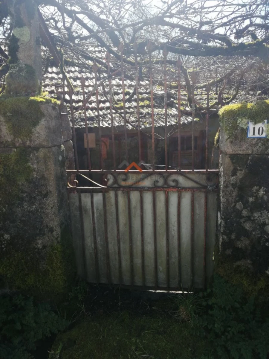 Moradia T2 para Venda em Talhadas Foto 2