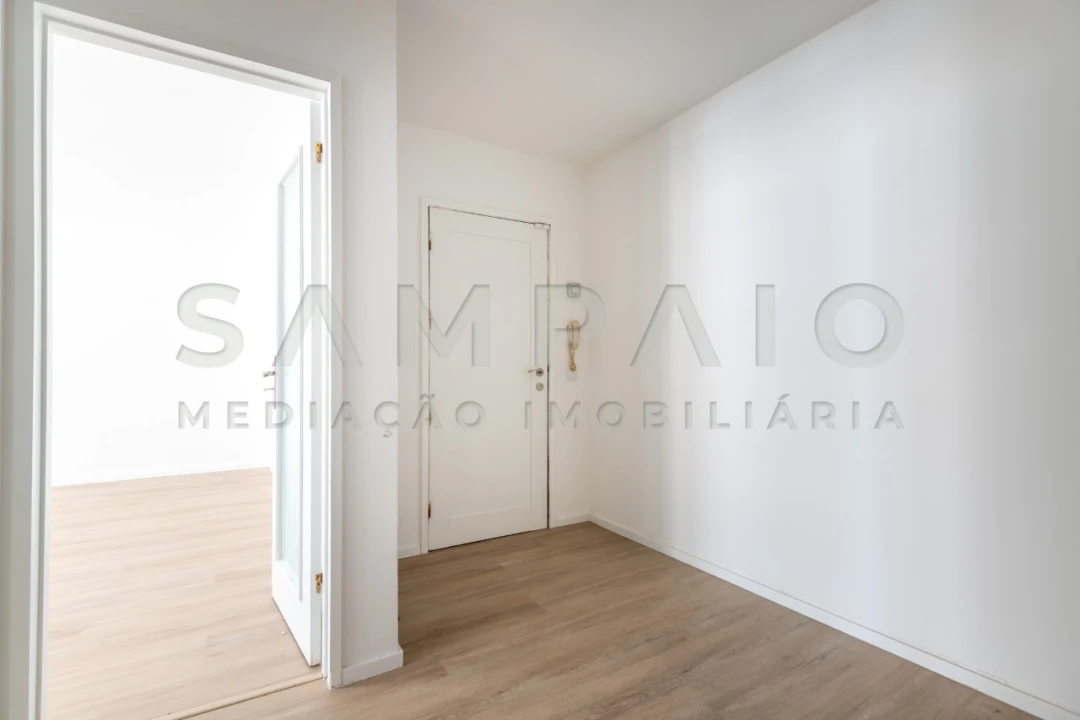 Apartamento T3 para Venda em Baguim do Monte (Rio Tinto) Foto 3