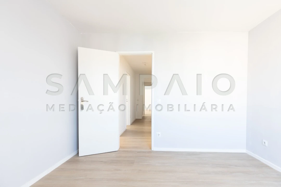 Apartamento T3 para Venda em Baguim do Monte (Rio Tinto) Foto 17