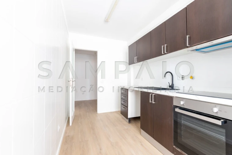 Apartamento T3 para Venda em Baguim do Monte (Rio Tinto)